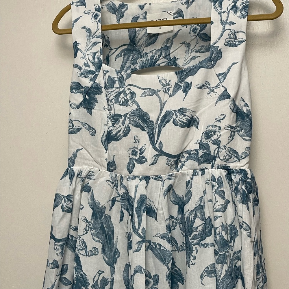 Hyacinth House - dusty blue floral maizie maxi dress - Picture 2 of 10